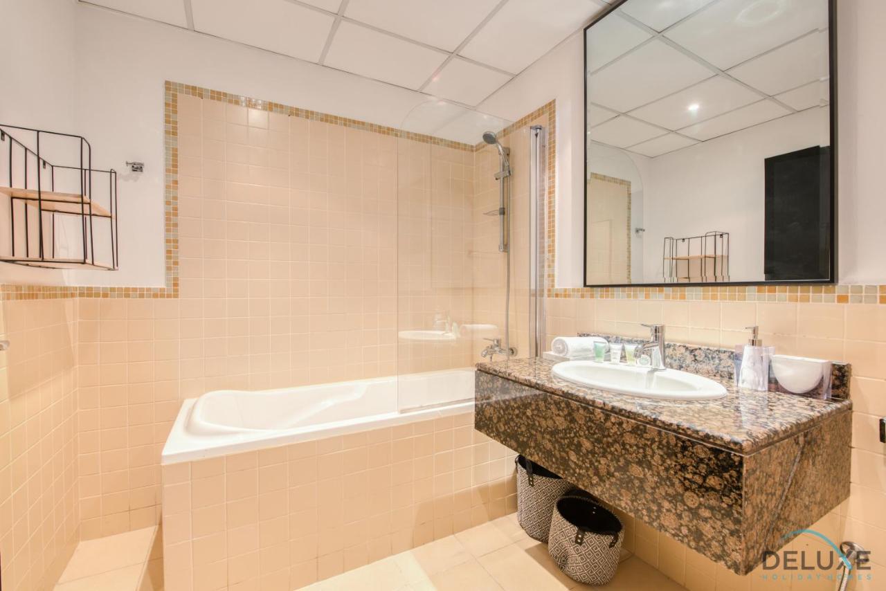 Elegant 2br At Bahar 2 Jbr By Deluxe Homes Apartment